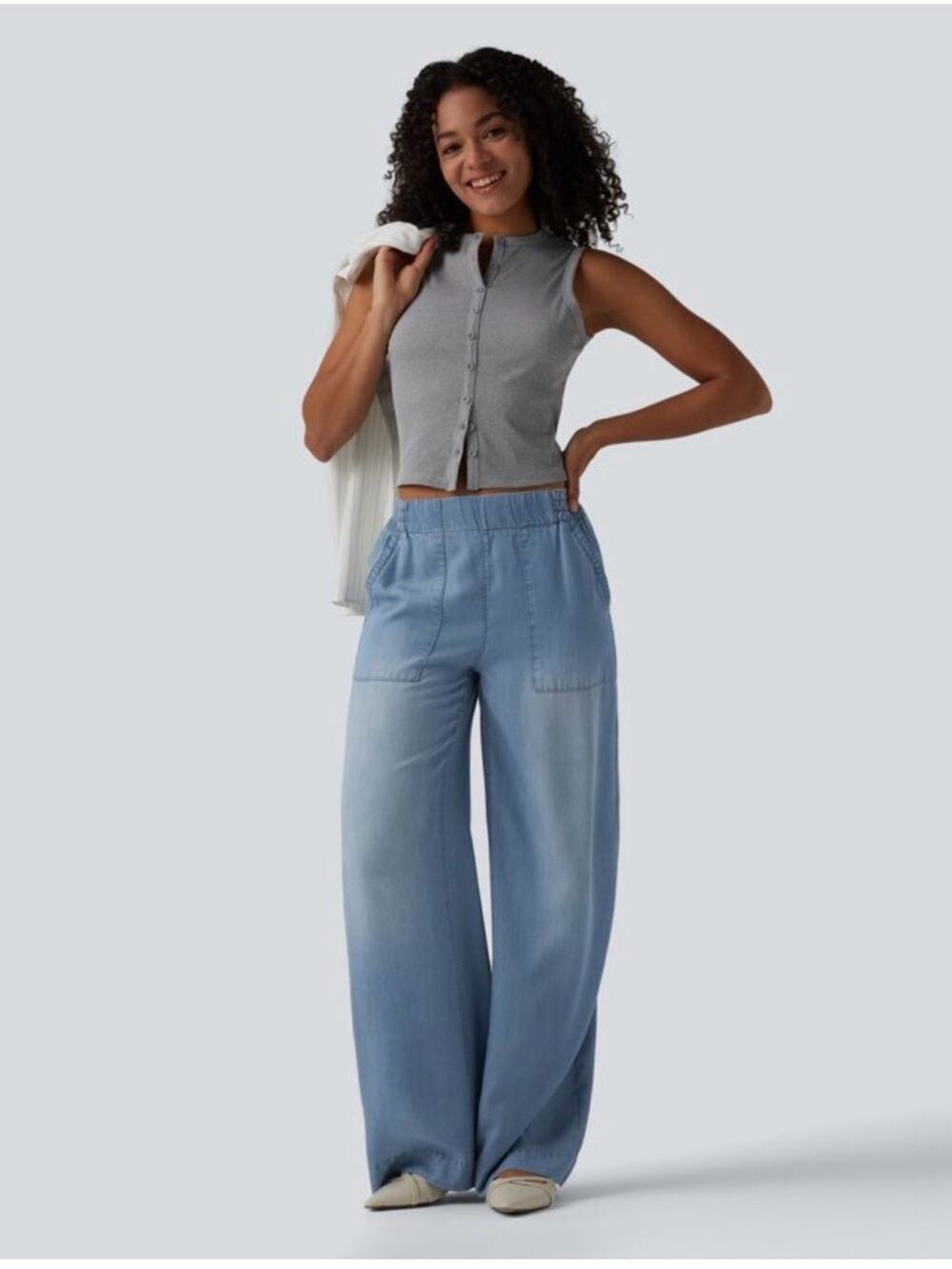NEW HALARA Mid Rise Draped Wide Leg Casual PULL ON CHAMBRAY Jeans Pockets SZ XS
